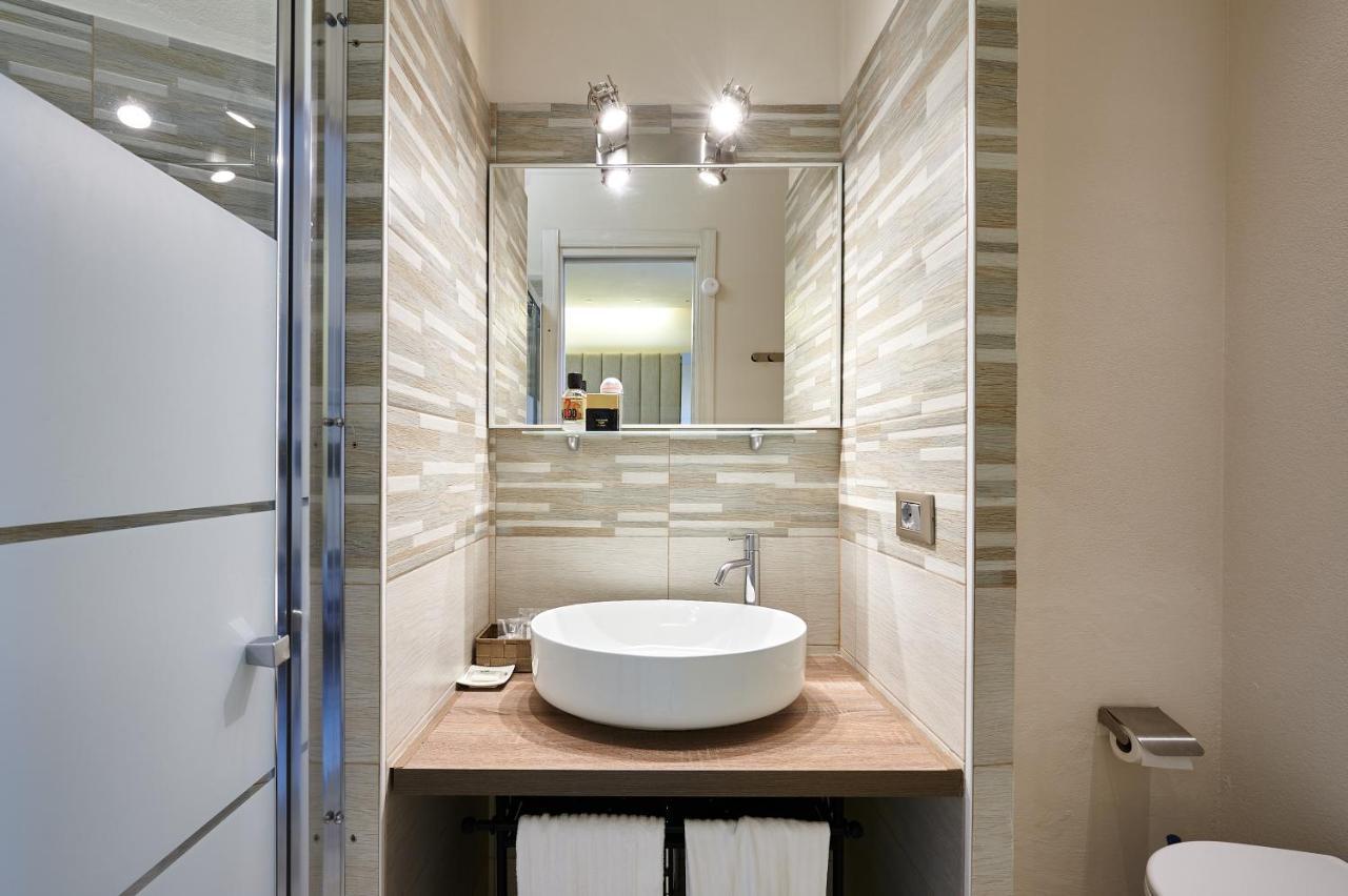 Room 230 Roma Luxury Suites Zewnętrze zdjęcie